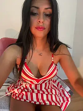 Snapshot of sweetAli_ chatting on 1, 3, 2025 sweetAli online show from 1, 3, 2025