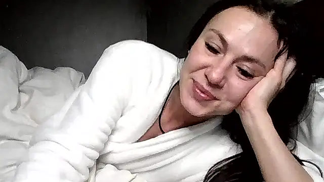 JulianaGold1 online show from 22, 12, 2025