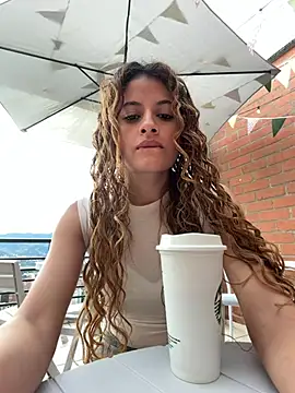 alana15 online show from 15, 7, 2026