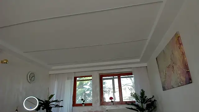 TiffanyHouston  online show from 14, 2, 2025