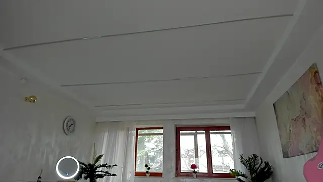 TiffanyHouston  online show from 13, 3, 2025