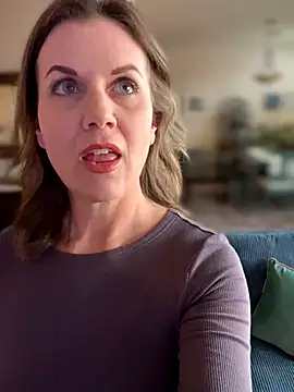 MaiseKnox online show from 12, 2, 2026