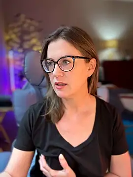 MaiseKnox online show from 3, 5, 2026