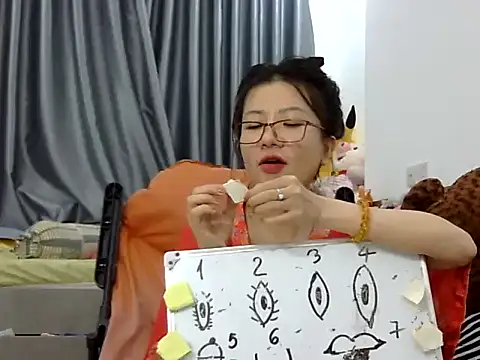 Cute Ruby01 online show from 1, 3, 2025