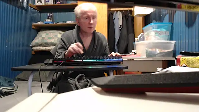 Snapshot of Vgy67Z95 chatting on 14, 10, 2025 Vgy67Z95 online show from 14, 10, 2025