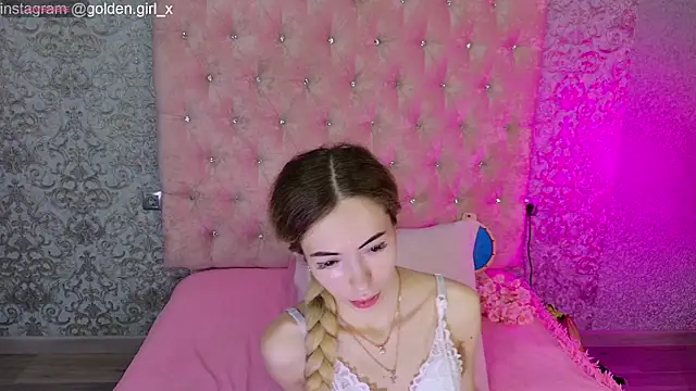 Akilla Queen online show from 8, 5, 2026