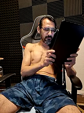 Youreherewithme online show from 30, 4, 2026