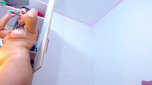 Snapshot of Luciana0226 chatting on 18, 3, 2025 Luciana0226 online show from 18, 3, 2025