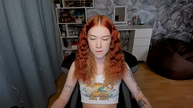 litl Mia online show from 28, 9, 2025