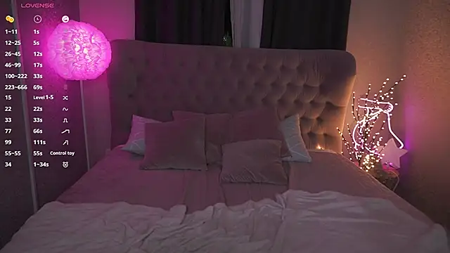 Snapshot of Shame_Less chatting on 20, 3, 2025 Shame Less online show from 20, 3, 2025