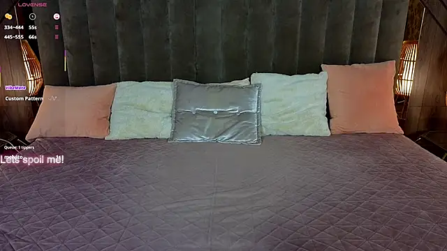 Snapshot of Shame_Less chatting on 30, 9, 2025 Shame Less online show from 30, 9, 2025