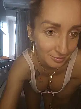 IsabelleEthan online show from 12, 7, 2026