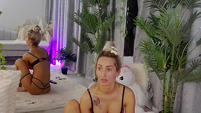 IsabelleEthan online show from 17, 7, 2026
