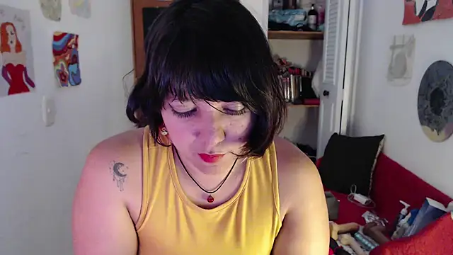 soynanabela28 online show from 18, 9, 2025