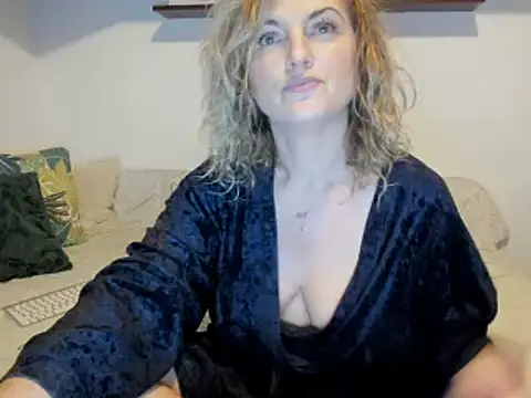 Jadore able online show from 12, 3, 2025