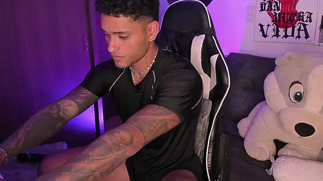 Alessandro Vanni online show from 12, 7, 2026