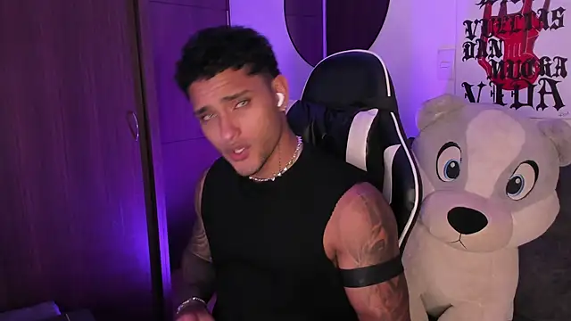 Alessandro Vanni online show from 31, 7, 2026