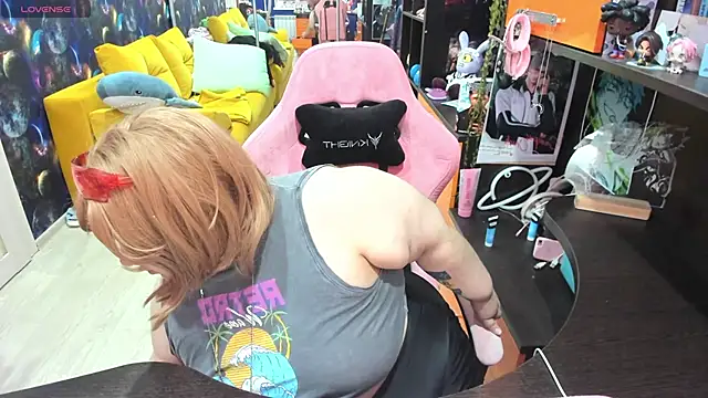 Softie Sofy online show from 8, 5, 2026
