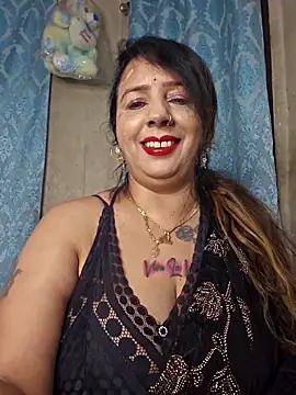 cute-tanvi online show from 17, 12, 2025