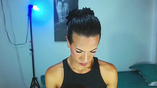 Kenisha Sweet online show from 4, 11, 2025