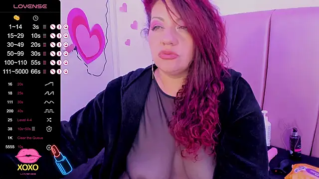 pamela dimantis  online show from 22, 2, 2025