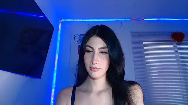 Snapshot of valeria_gonzales_ chatting on 4, 11, 2025 valeria gonzales online show from 4, 11, 2025