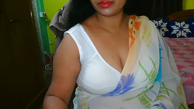 Snapshot of Anushka_21 chatting on 17, 12, 2024 Anushka 21 online show from 17, 12, 2024