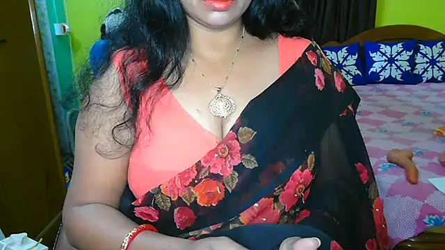 Snapshot of Anushka_21 chatting on 6, 1, 2025 Anushka 21 online show from 6, 1, 2025