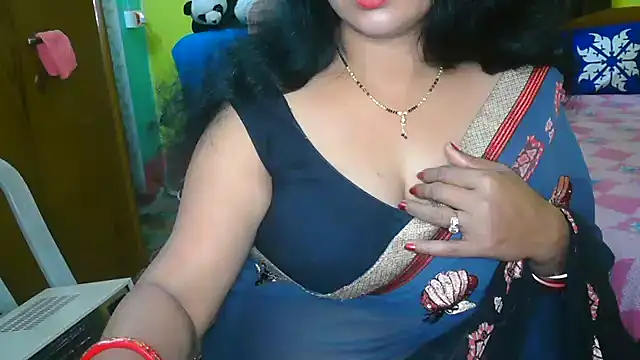 Snapshot of Anushka_21 chatting on 15, 2, 2025 Anushka 21 online show from 15, 2, 2025