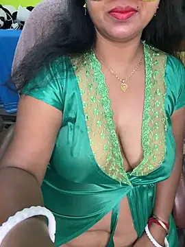 Snapshot of Anushka_21 chatting on 31, 10, 2025 Anushka 21 online show from 31, 10, 2025