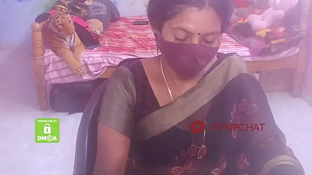 Snapshot of Novapol chatting on 20, 12, 2024 Novapol online show from 20, 12, 2024