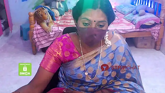 Snapshot of Novapol chatting on 12, 1, 2025 Novapol online show from 12, 1, 2025