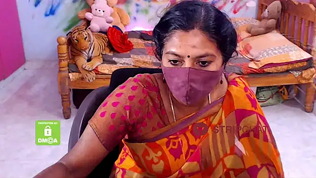 Snapshot of Novapol chatting on 11, 3, 2025 Novapol online show from 11, 3, 2025