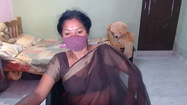 Snapshot of Novapol chatting on 25, 6, 2026 Novapol online show from 25, 6, 2026