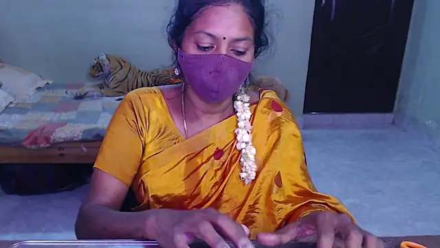 Snapshot of Novapol chatting on 9, 7, 2026 Novapol online show from 9, 7, 2026