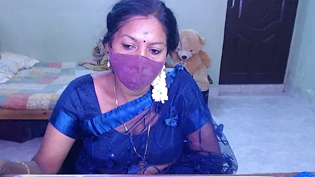 Snapshot of Novapol chatting on 18, 7, 2026 Novapol online show from 18, 7, 2026