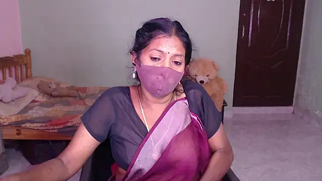 Snapshot of Novapol chatting on 26, 7, 2026 Novapol online show from 26, 7, 2026