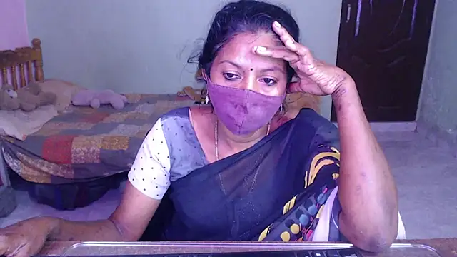 Snapshot of Novapol chatting on 28, 7, 2026 Novapol online show from 28, 7, 2026