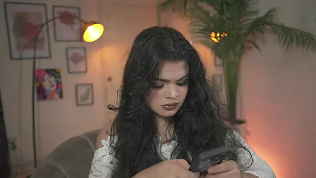 artechloe online show from 29, 11, 2025