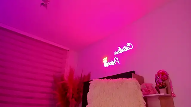 Catalina Goddess online show from 19, 12, 2024