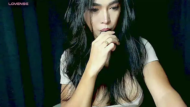 XXsexylongcockXX online show from 11, 6, 2026