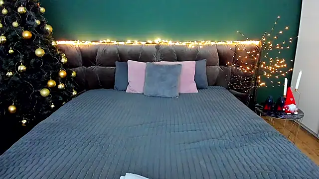 Rebecca Diamond online show from 12, 1, 2026