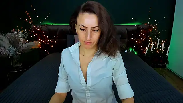 Rebecca Diamond online show from 2, 3, 2026