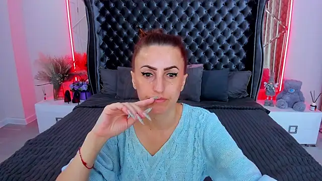 Rebecca Diamond online show from 10, 5, 2026