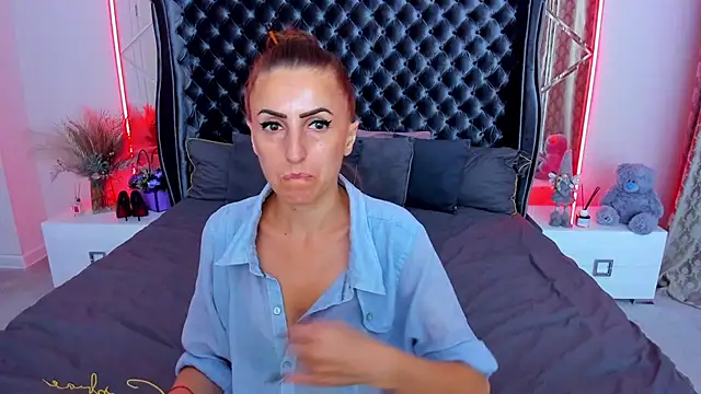 Rebecca Diamond online show from 1, 7, 2026