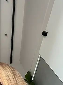 curchez  online show from 18, 2, 2026