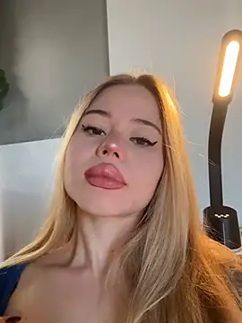 curchez  online show from 27, 2, 2026