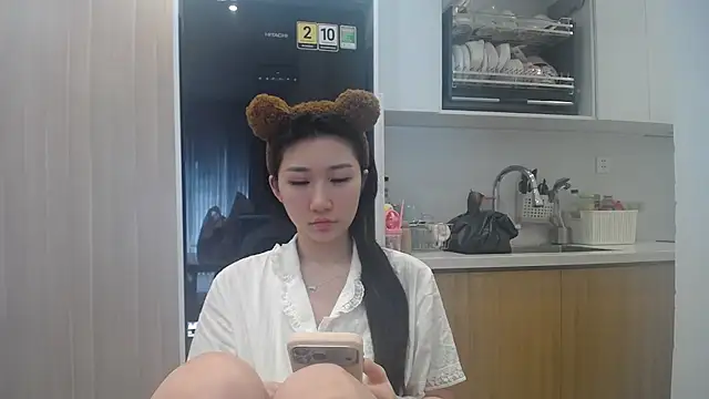 Snapshot of Asiagirll chatting on 28, 6, 2026 Asiagirll online show from 28, 6, 2026