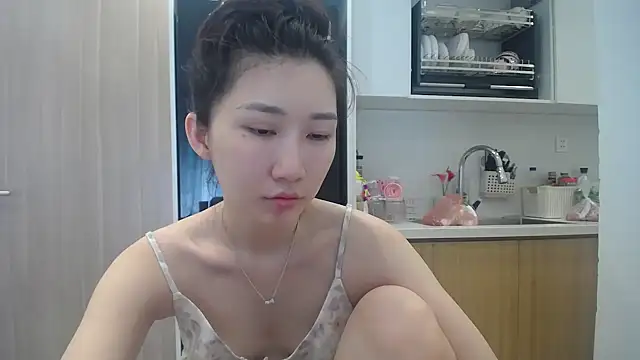 Snapshot of Asiagirll chatting on 4, 7, 2026 Asiagirll online show from 4, 7, 2026