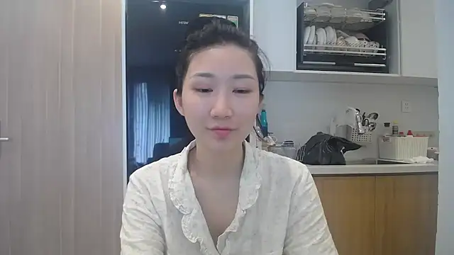 Snapshot of Asiagirll chatting on 21, 7, 2026 Asiagirll online show from 21, 7, 2026
